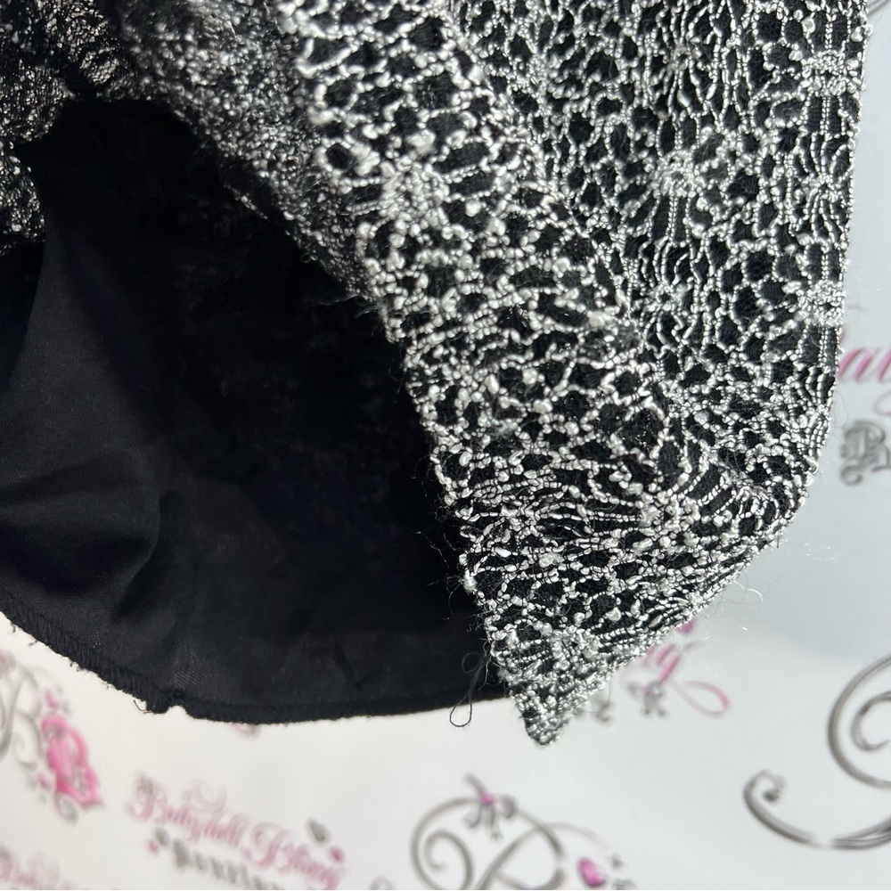 NICOLA tank top crochet detail Black and White silver Floral Tank Top cami - Picture 6 of 9